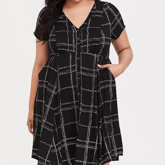 TORRID Mini Challis Shirt Dress - Picture 1 of 5